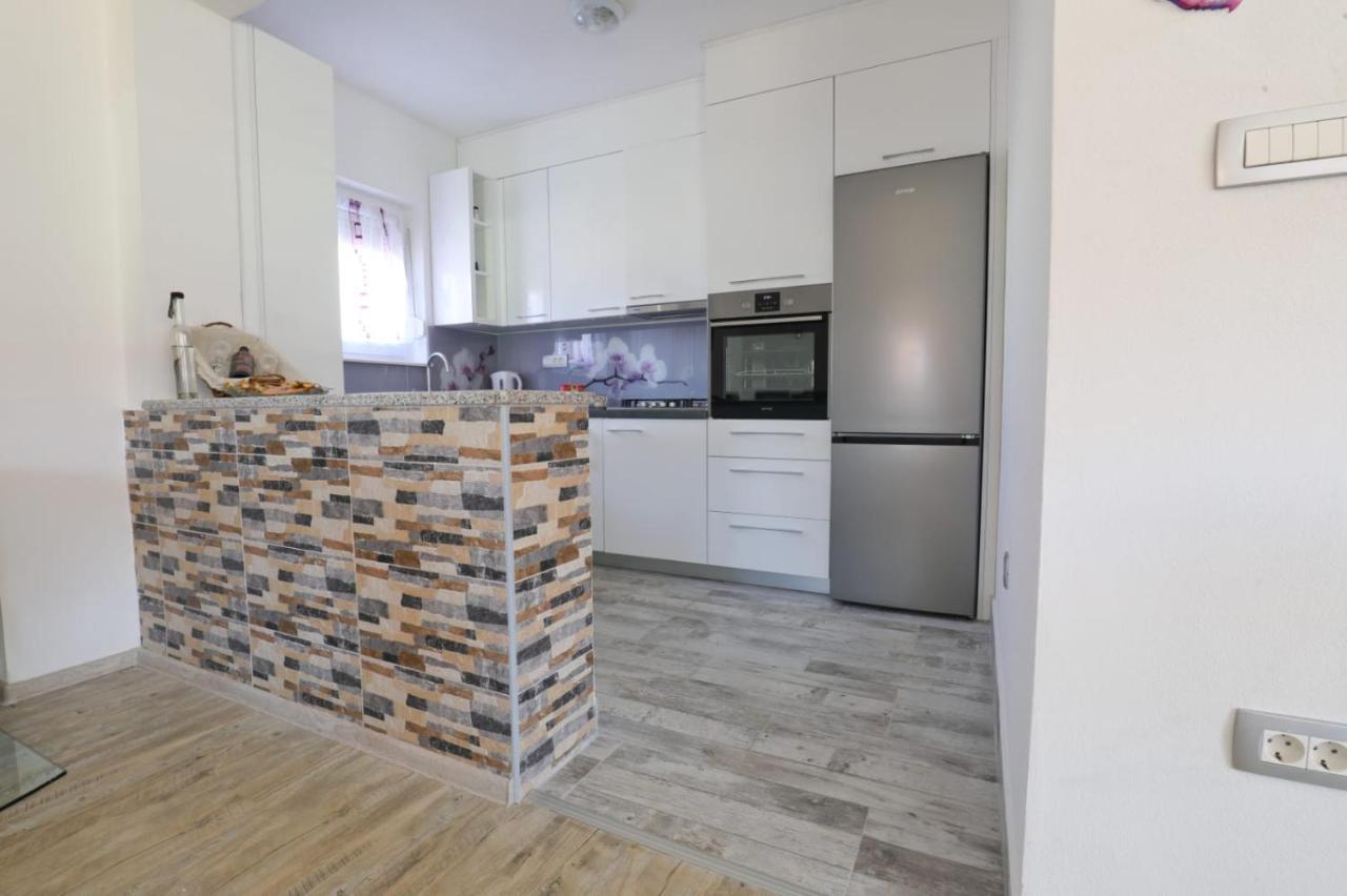 Apartman Teo &Tena Otocac Exterior photo