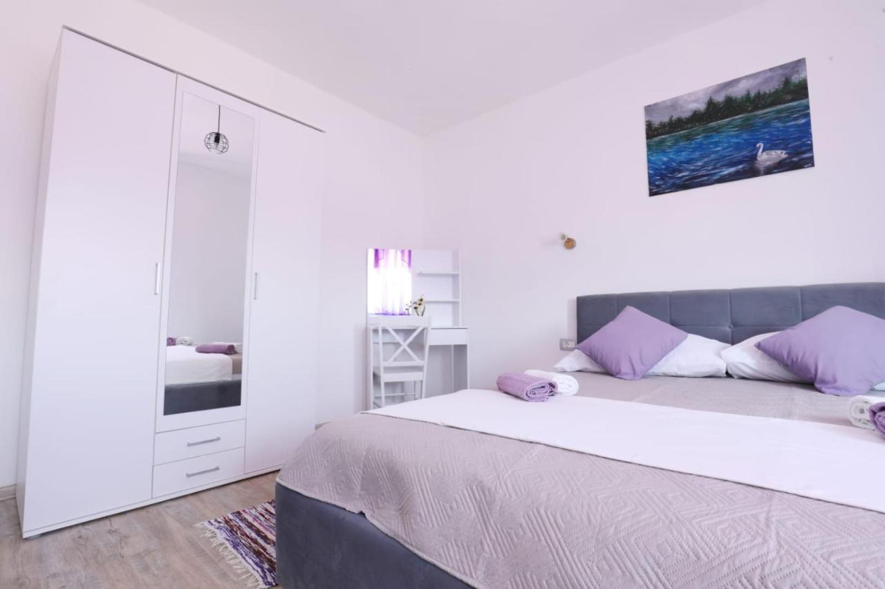 Apartman Teo &Tena Otocac Exterior photo